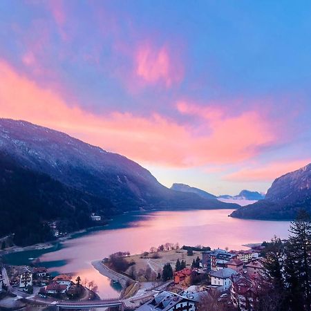 Hotel Aurora Molveno Buitenkant foto