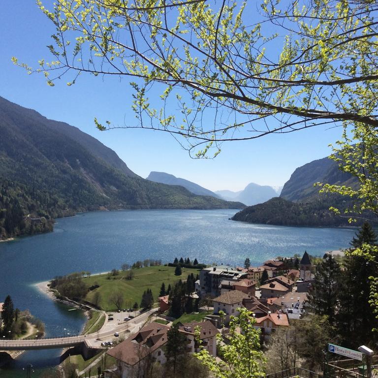 Hotel Aurora Molveno Buitenkant foto