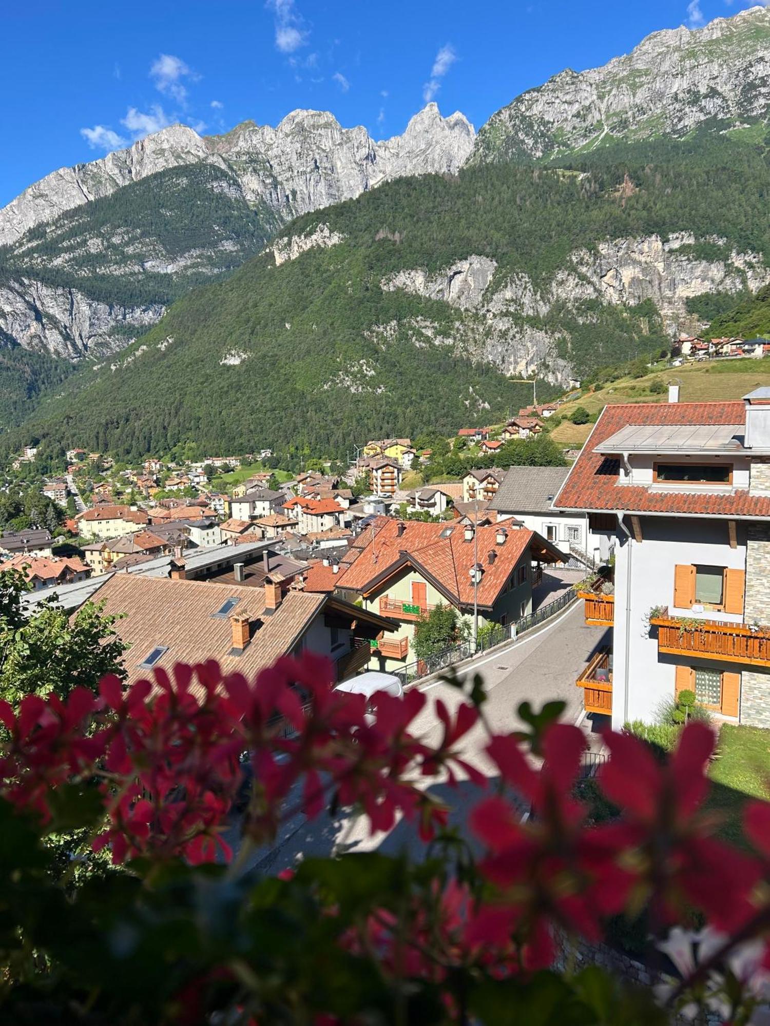 Hotel Aurora Molveno Buitenkant foto