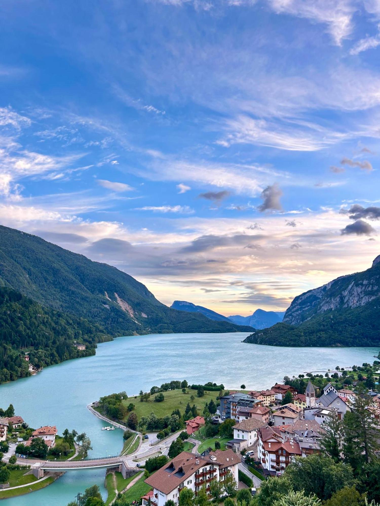 Hotel Aurora Molveno Buitenkant foto