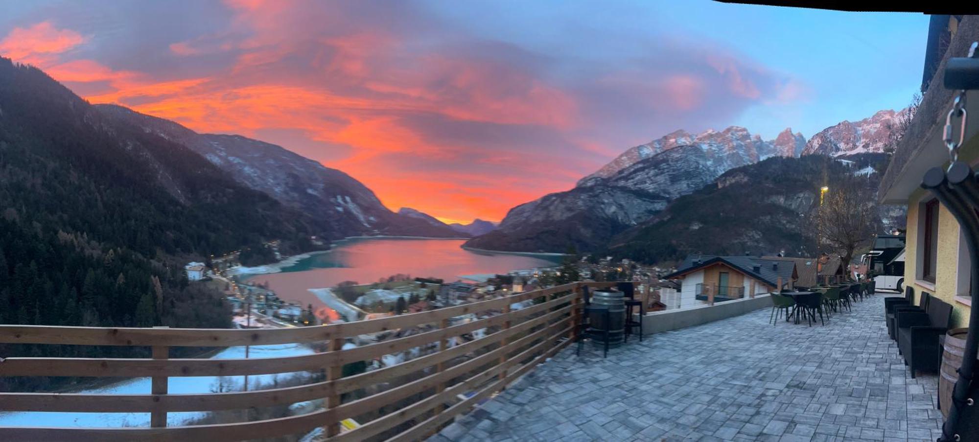 Hotel Aurora Molveno Buitenkant foto