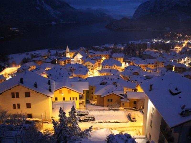Hotel Aurora Molveno Buitenkant foto