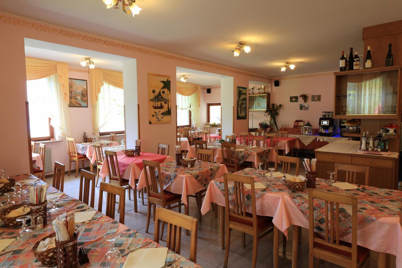 Hotel Aurora Molveno Buitenkant foto